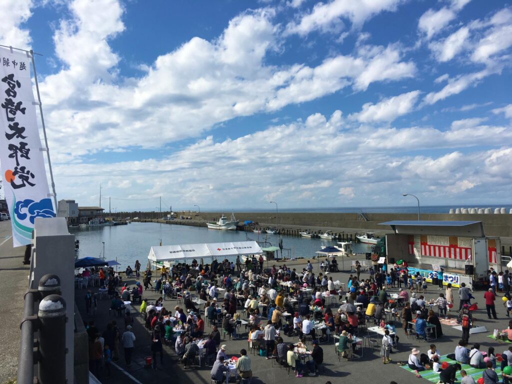 ヒスイ海岸タラ汁まつり